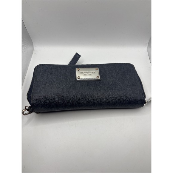 Michael Kors Handbags - Michael Kors full zip leather wallet blue